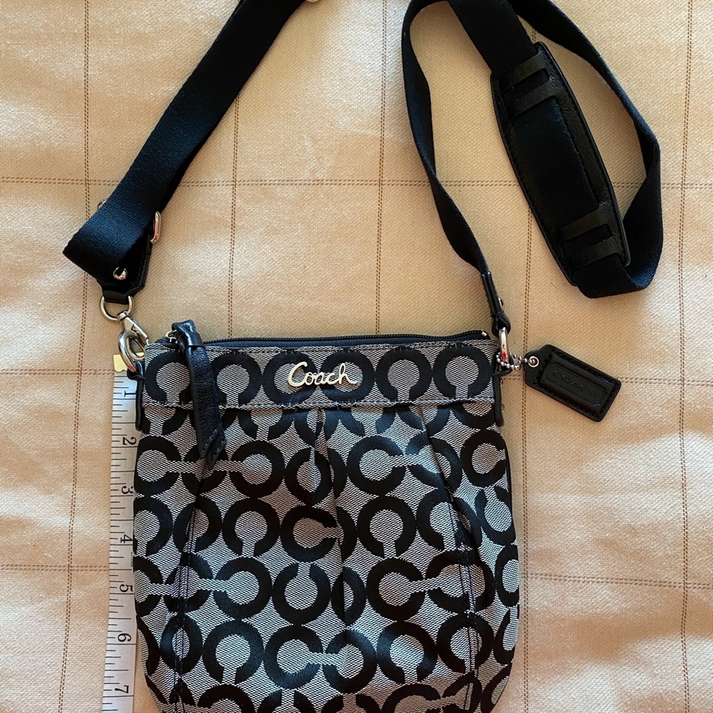 COACH Black cloth Crossbody - Picture 4 of 8